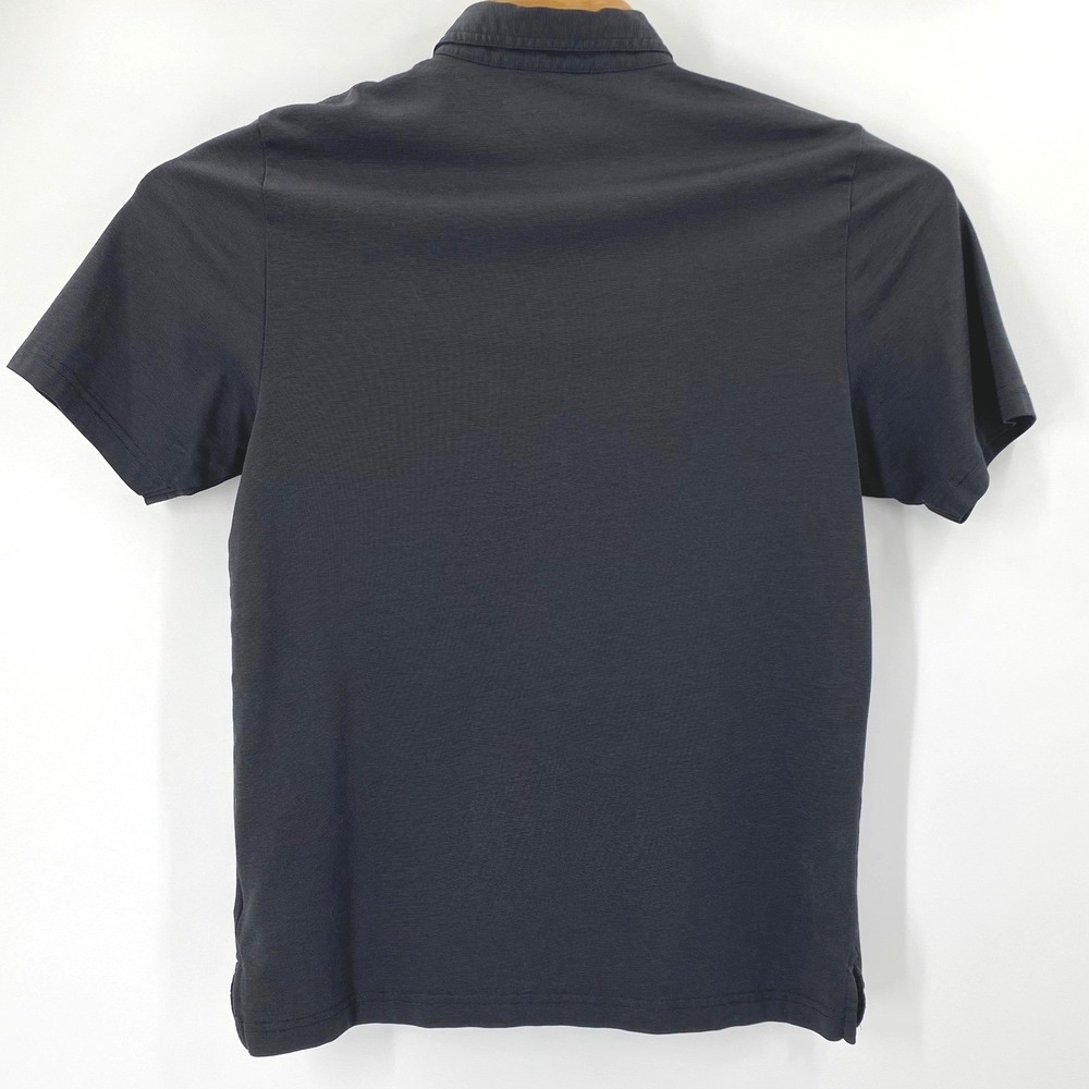 Travis Mathew Polo Mens Medium Polo Shirt Charcoal Micro Stripe Golf Athleisure - Picture 3 of 6